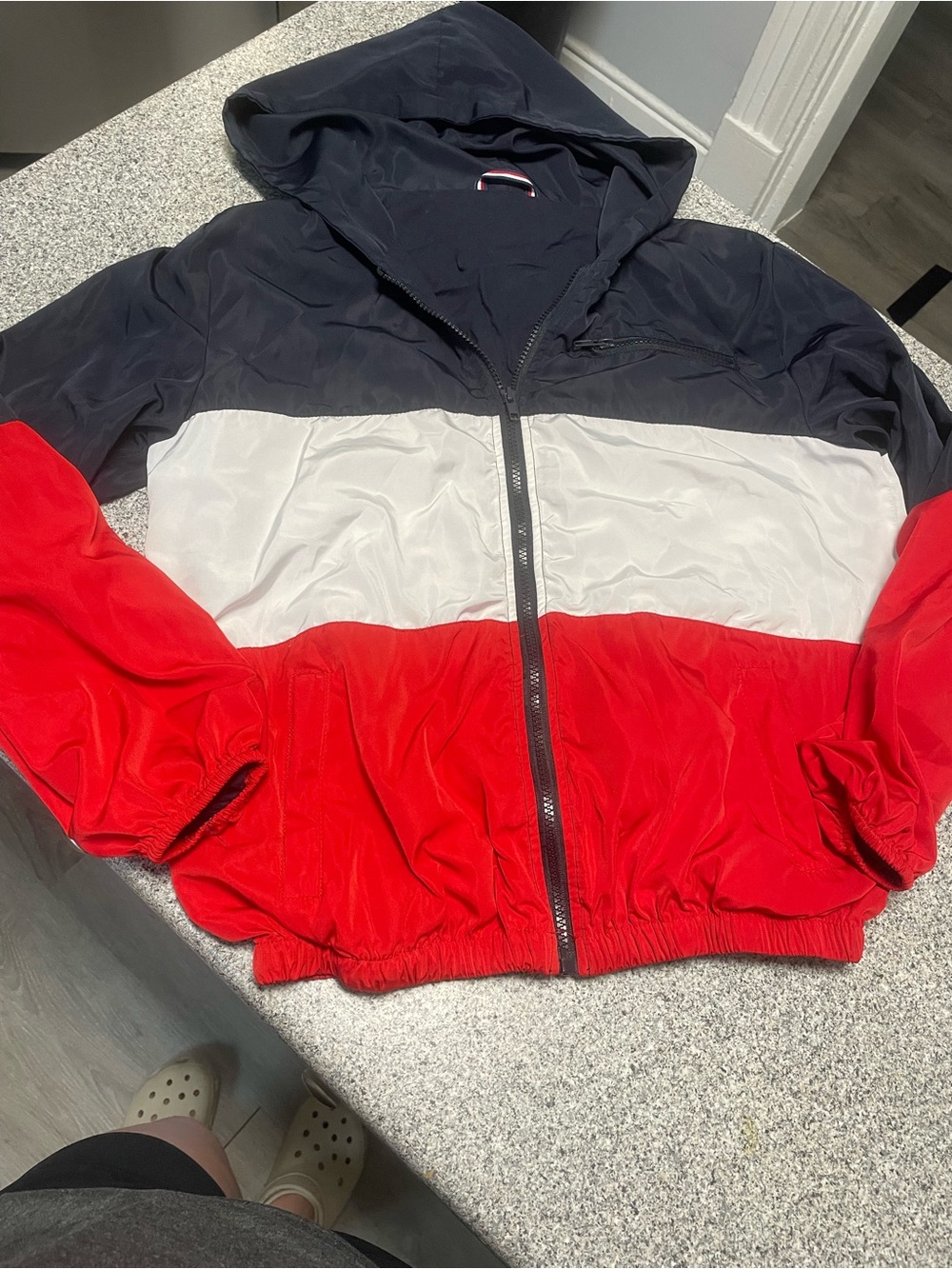Brandy Melville windbreaker